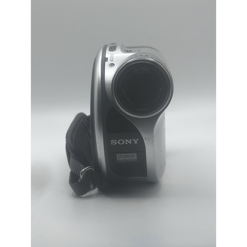 Sony Handycam DCR-DVD105 DVD Camcorder 20x  Zoom Carl Zeiss Untested For Parts